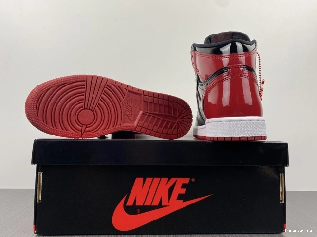Bred Patent 1 OG Air High Jordan 555088-063 0726